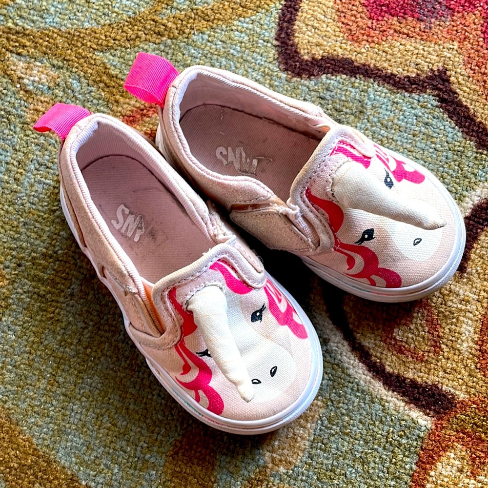 Toddler unicorn vans size 5.5